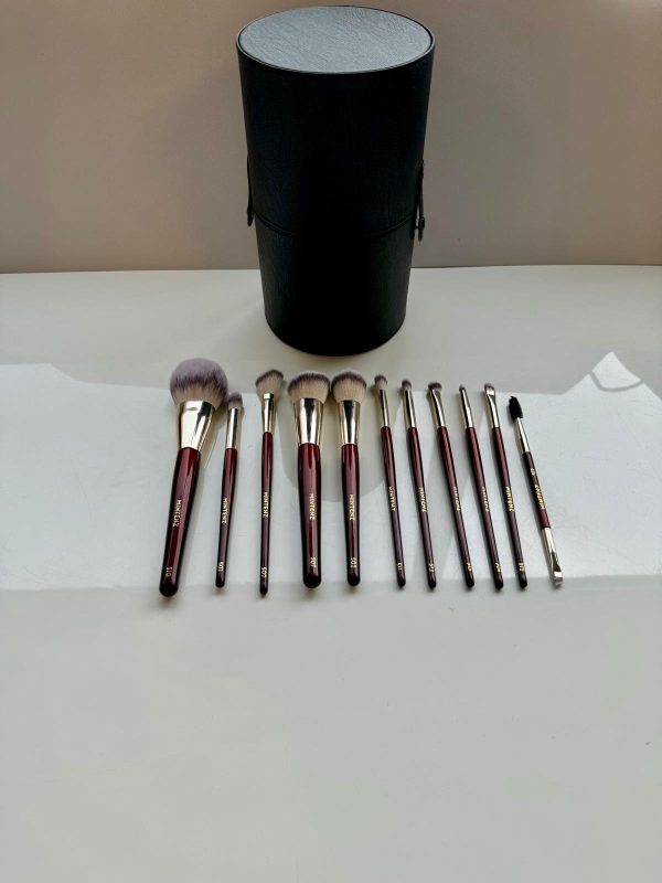 Burgundy Red Brushset A met kwastenbox